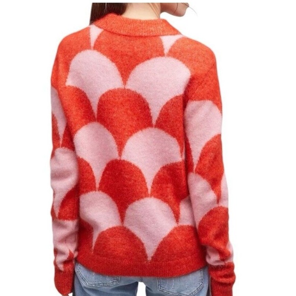 MERCI Women’s Size L Scallop Pattern Crewneck Printed Sweater Orange & Pink EUC - Picture 2 of 6